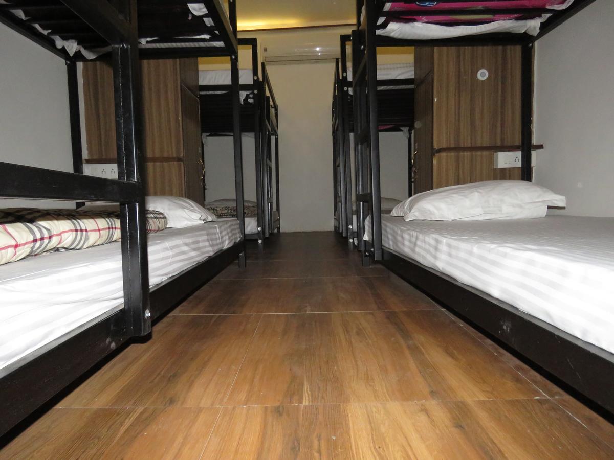 Comfort Stay Hostel New Delhi Exteriör bild